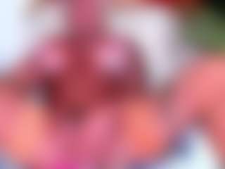 musclemama4u's Live Sex Cam Show