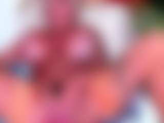 musclemama4u's Live Sex Cam Show