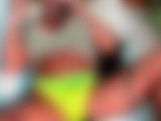 musclemama4u's Live Sex Cam Show