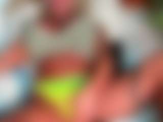 musclemama4u's Live Sex Cam Show