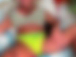 musclemama4u's Live Sex Cam Show