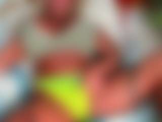 musclemama4u's Live Sex Cam Show