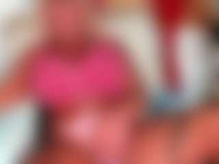musclemama4u's Live Sex Cam Show