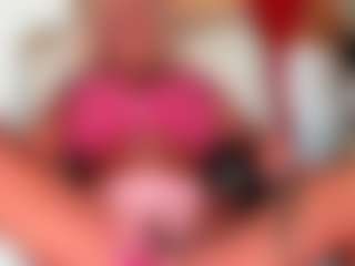 musclemama4u's Live Sex Cam Show