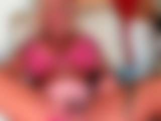 musclemama4u's Live Sex Cam Show