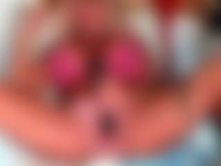 musclemama4u's Live Sex Cam Show