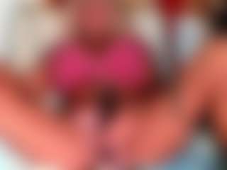 musclemama4u's Live Sex Cam Show