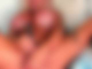 musclemama4u's Live Sex Cam Show