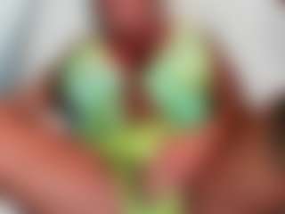 musclemama4u's Live Sex Cam Show