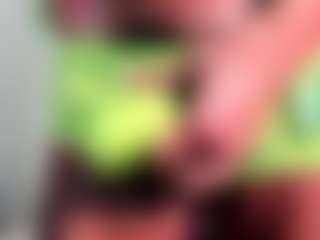 musclemama4u's Live Sex Cam Show