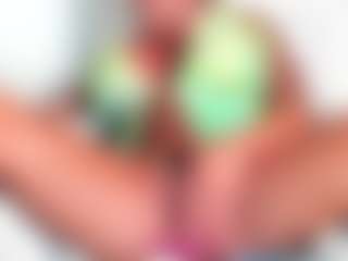 musclemama4u's Live Sex Cam Show