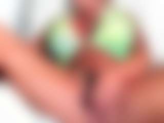 musclemama4u's Live Sex Cam Show