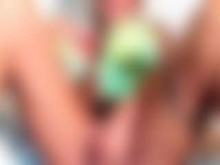 musclemama4u's Live Sex Cam Show