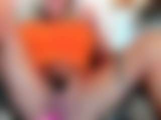 Live cam show with musclemama4u - Hairy Pussy on Camsoda