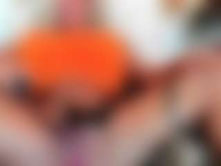 musclemama4u's Live Sex Cam Show
