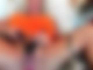 musclemama4u's Live Sex Cam Show