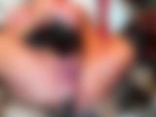 musclemama4u's Live Sex Cam Show
