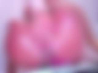 musclemama4u's Live Sex Cam Show