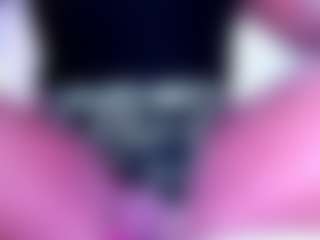 musclemama4u's Live Sex Cam Show
