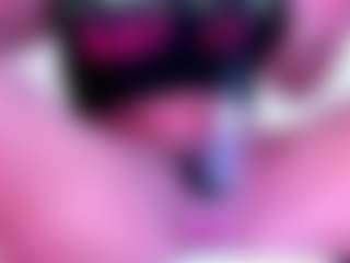 musclemama4u's Live Sex Cam Show