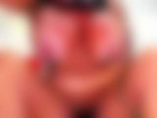musclemama4u's Live Sex Cam Show