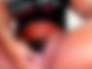 musclemama4u's Live Sex Cam Show