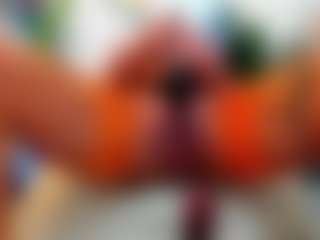 musclemama4u's Live Sex Cam Show