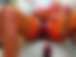 musclemama4u's Live Sex Cam Show