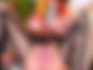 musclemama4u's Live Sex Cam Show