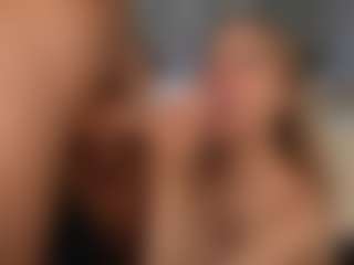 PeachAnna's Live Sex Cam Show