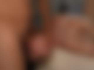 PeachAnna's Live Sex Cam Show