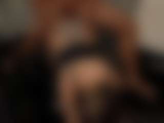 PeachAnna's Live Sex Cam Show