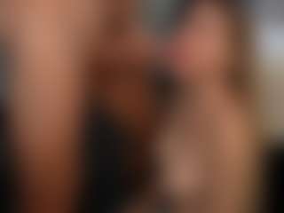 PeachAnna's Live Sex Cam Show