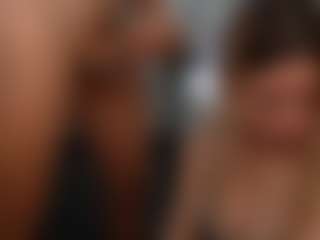PeachAnna's Live Sex Cam Show