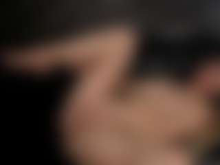 PeachAnna's Live Sex Cam Show