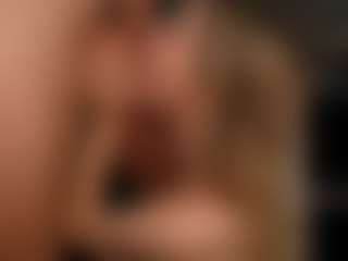 PeachAnna's Live Sex Cam Show
