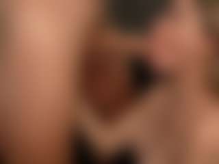 PeachAnna's Live Sex Cam Show
