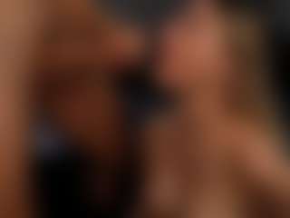 PeachAnna's Live Sex Cam Show