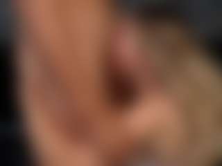 Live cam show with PeachAnna - Brown Eyes on CSO-WL