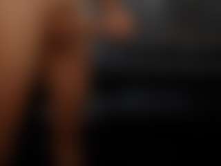 PeachAnna's Live Sex Cam Show