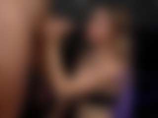 PeachAnna's Live Sex Cam Show