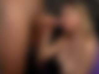 PeachAnna's Live Sex Cam Show