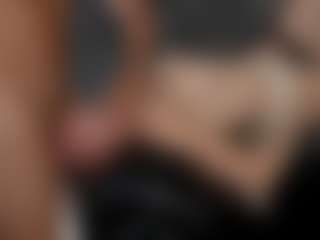 PeachAnna's Live Sex Cam Show