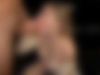 PeachAnna's Live Sex Cam Show