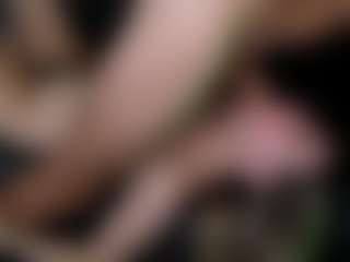 PeachAnna's Live Sex Cam Show