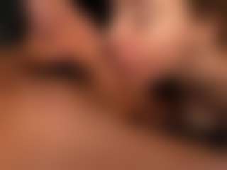 PeachAnna's Live Sex Cam Show