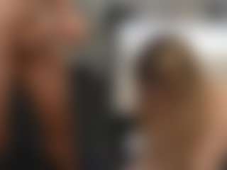 PeachAnna's Live Sex Cam Show
