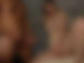 Live cam show with PeachAnna - Uk on SxyPornLive