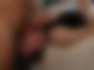 PeachAnna's Live Sex Cam Show