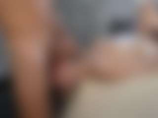 PeachAnna's Live Sex Cam Show